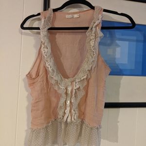 Millau pink lacey vest s
